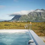 New! High End Lofoten 6 * Lyngværet