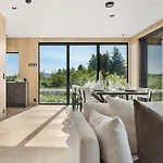 New! High End Lofoten 6 *