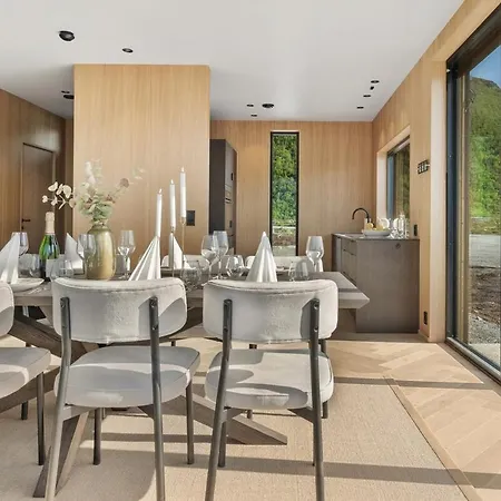 New! High End Lofoten 6 Prázdninový dům Lyngværet