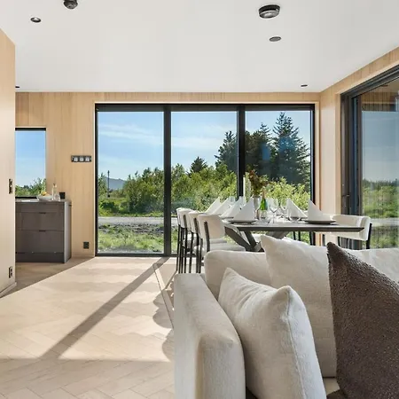 New! High End Lofoten 6 * Lyngværet