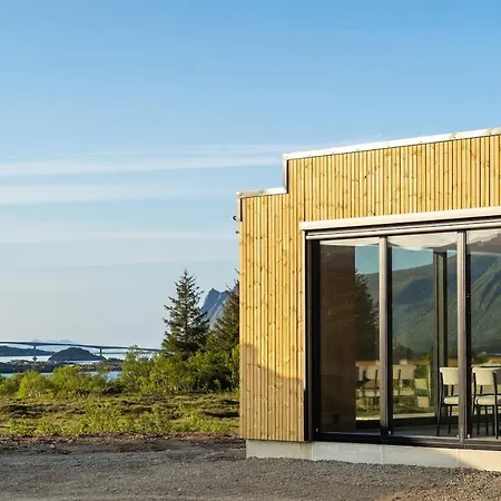 New! High End Lofoten 6 Semesterbostad