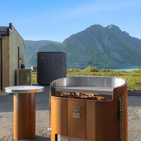 Semesterbostad New! High End Lofoten 6 *