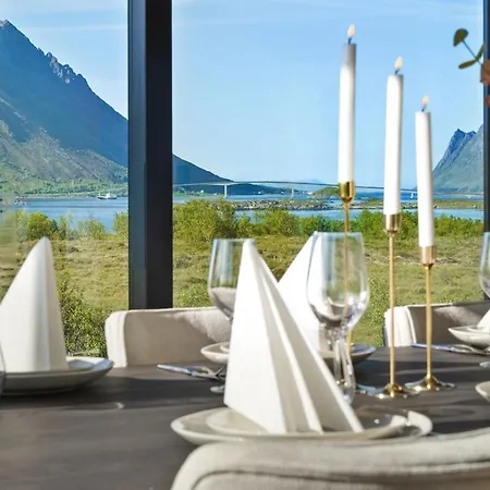 New! High End Lofoten 6 Semesterbostad Lyngværet